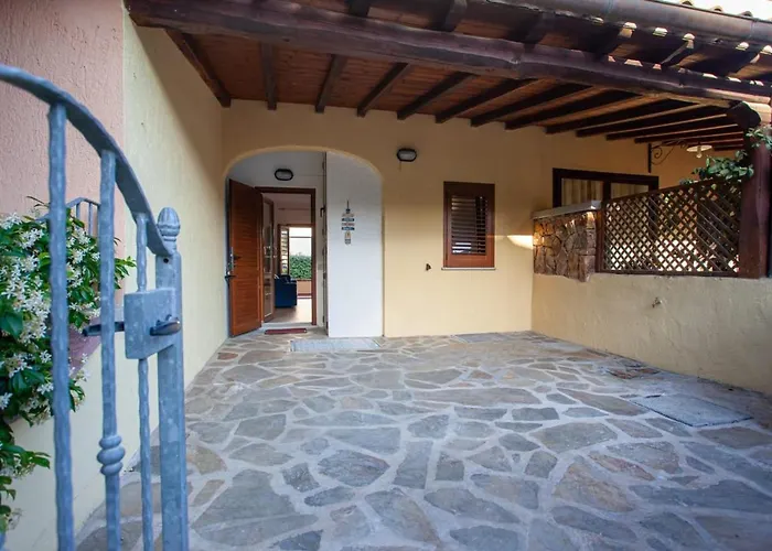 Limbara Ichnos House San Teodoro