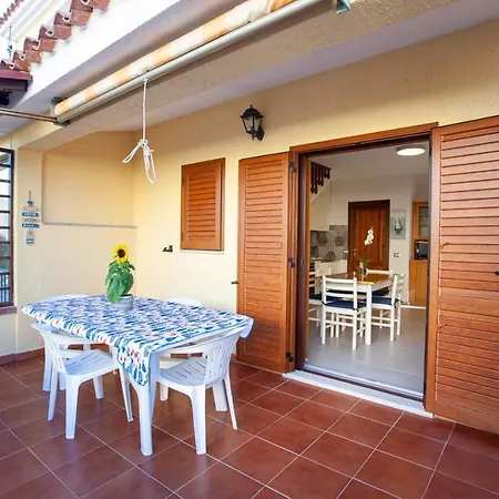 Limbara Ichnos House San Teodoro (Sardinia)