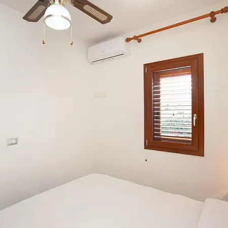 Limbara Ichnos House Hébergement de vacances